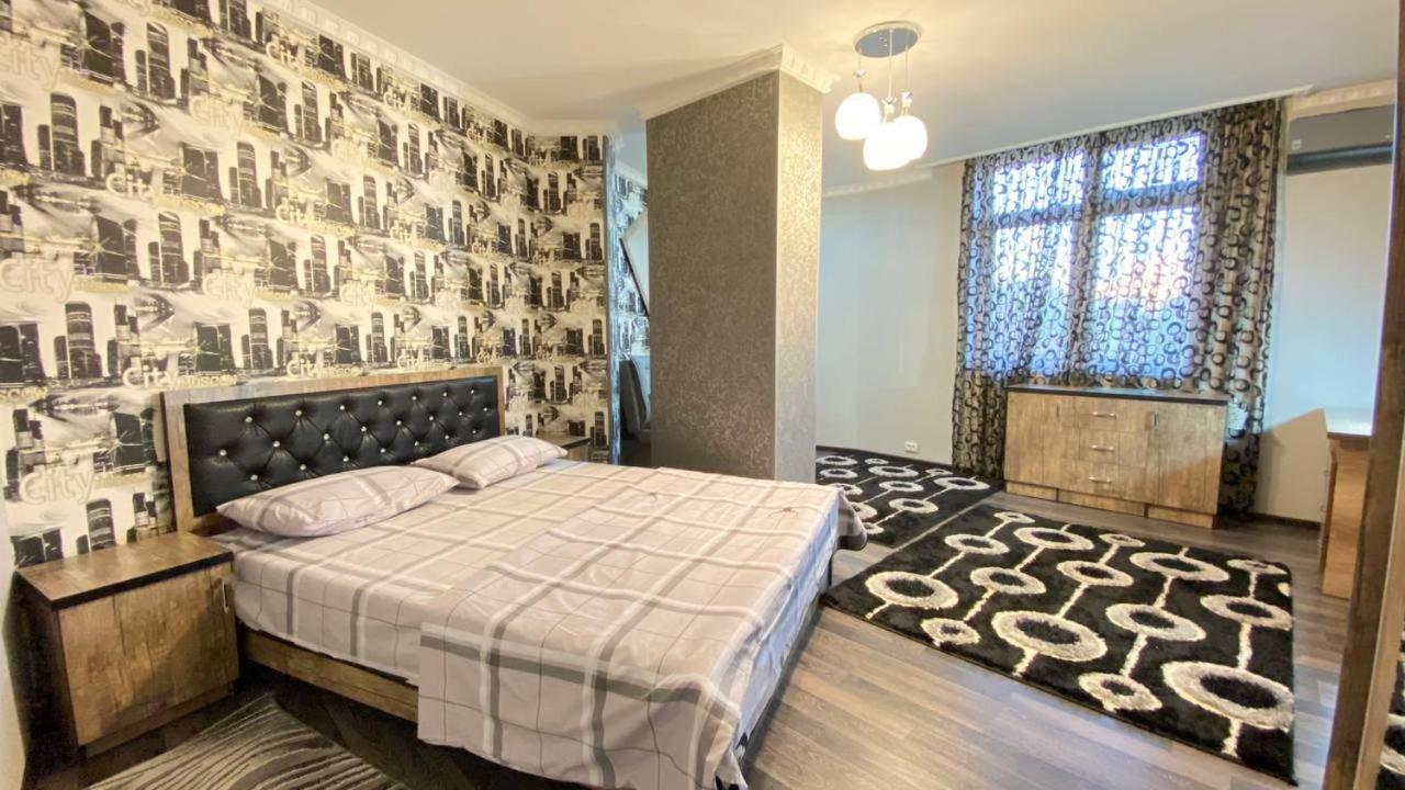 Hi-Tech Apartment In City Center Tashkent Exterior photo